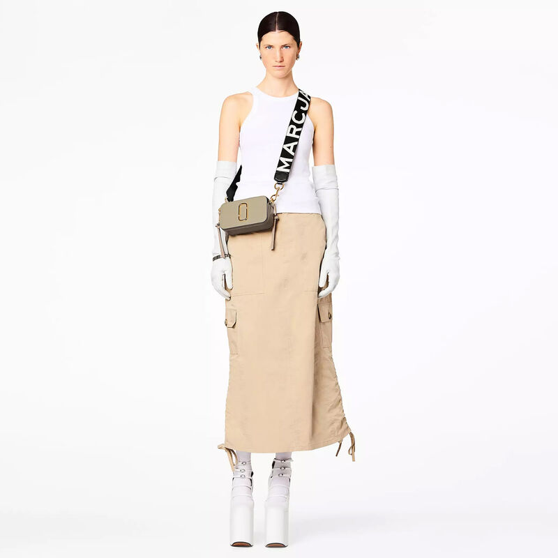 MARC JACOBS The Snapshot image number 16